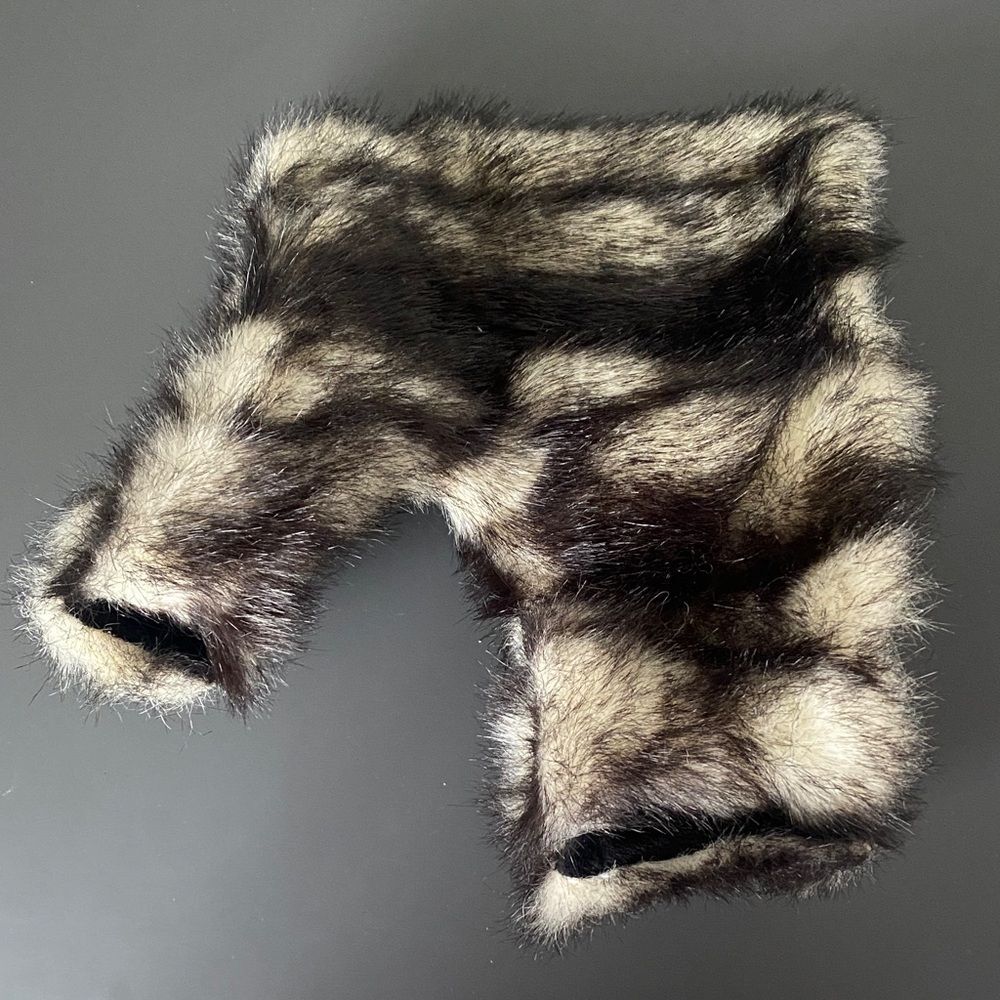 Pet Flys Faux Fur Dog Vest Sz M Black & Cream Made in USA Winter Animal Print